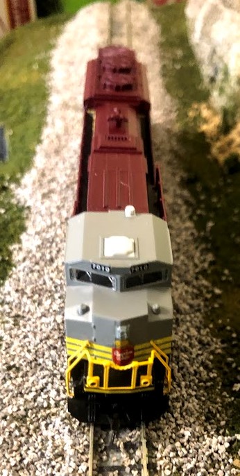 cp 7010 heritage nose maroon-gray